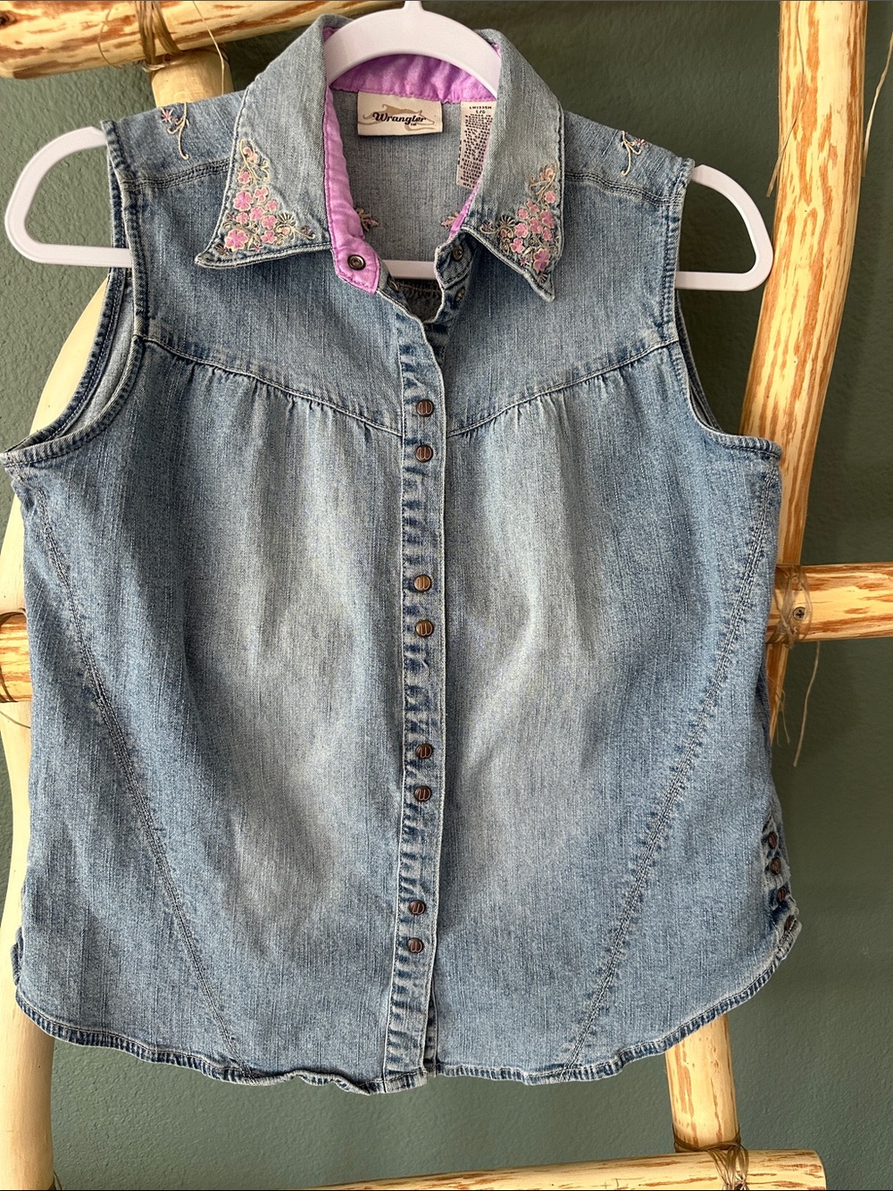 Vintage Wrangler floral embroidered denim button up vest L
